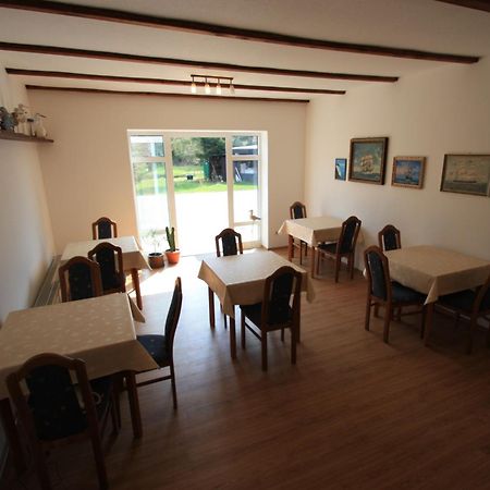 Hirschburg Pension Vorm Darss מראה חיצוני תמונה