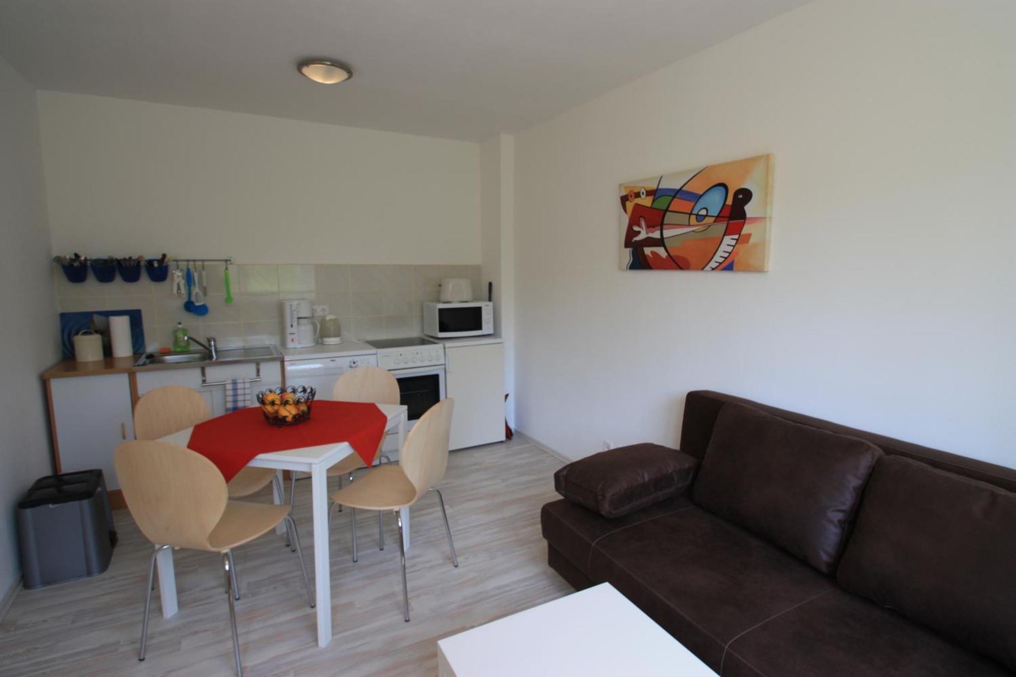 Hirschburg Pension Vorm Darss מראה חיצוני תמונה