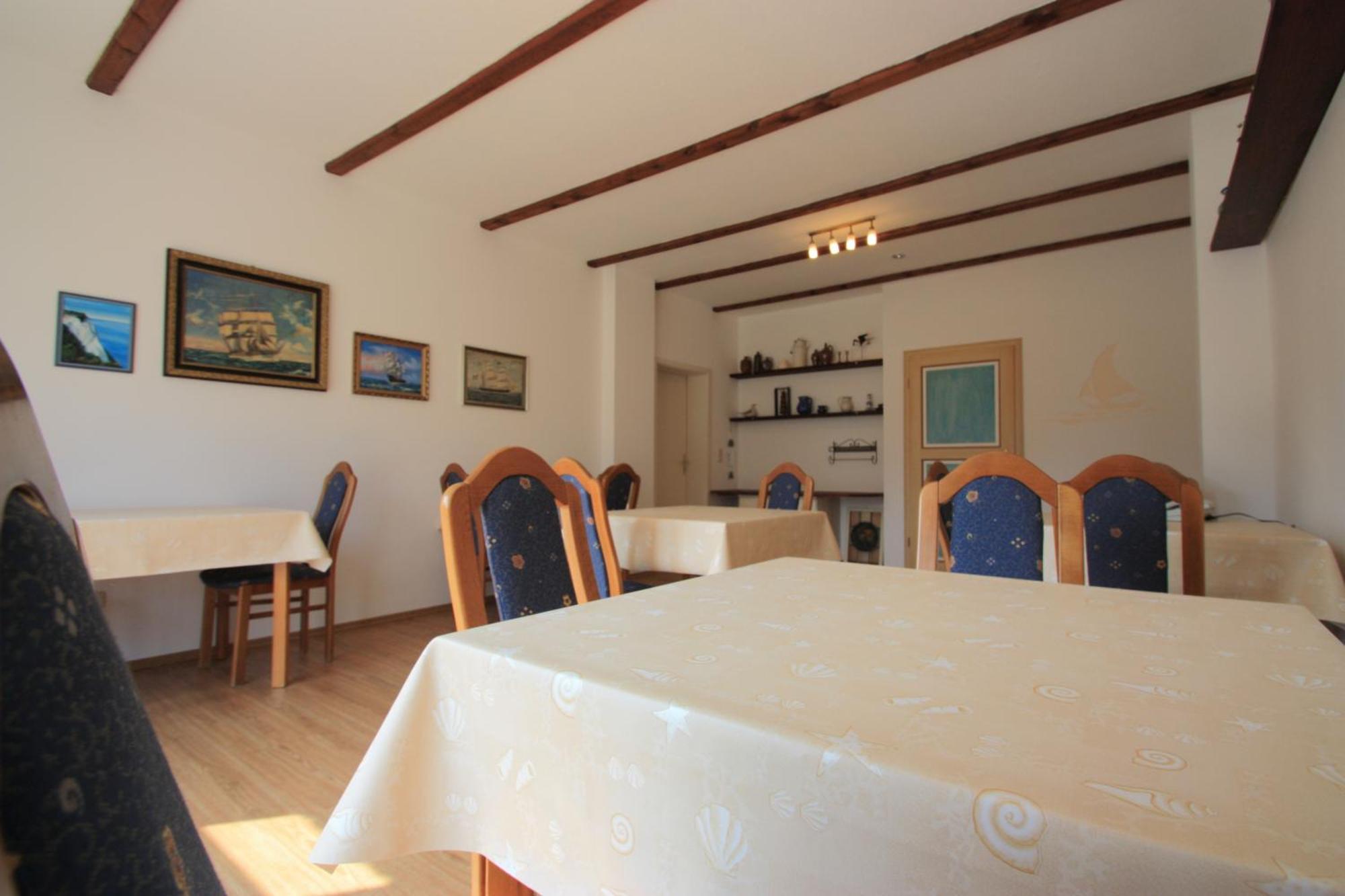 Hirschburg Pension Vorm Darss מראה חיצוני תמונה